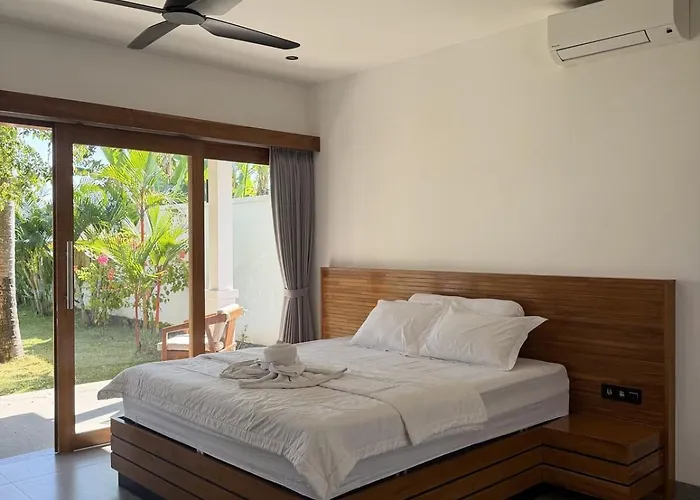 Villa The At Vespa Lovina